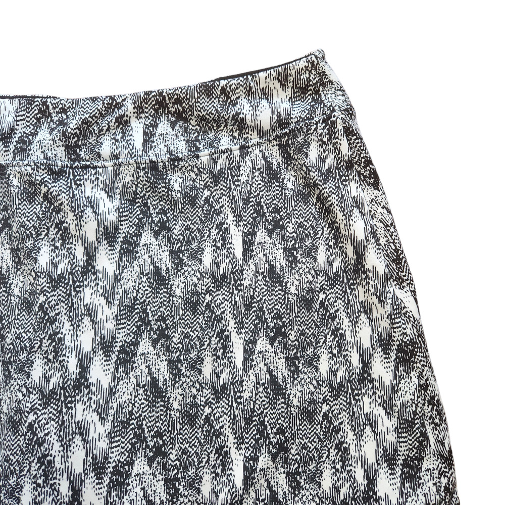 Tranquility Skort Womens XL Black & White Print Activewear - Picture 6 of 7